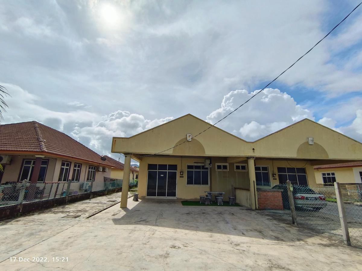 Seaview Promenade Homestay Dungun Zimmer foto